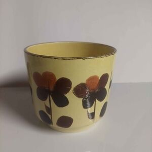 Vintage Crown Lynn Ironstone hand-painted flowerpot from the Philippines.